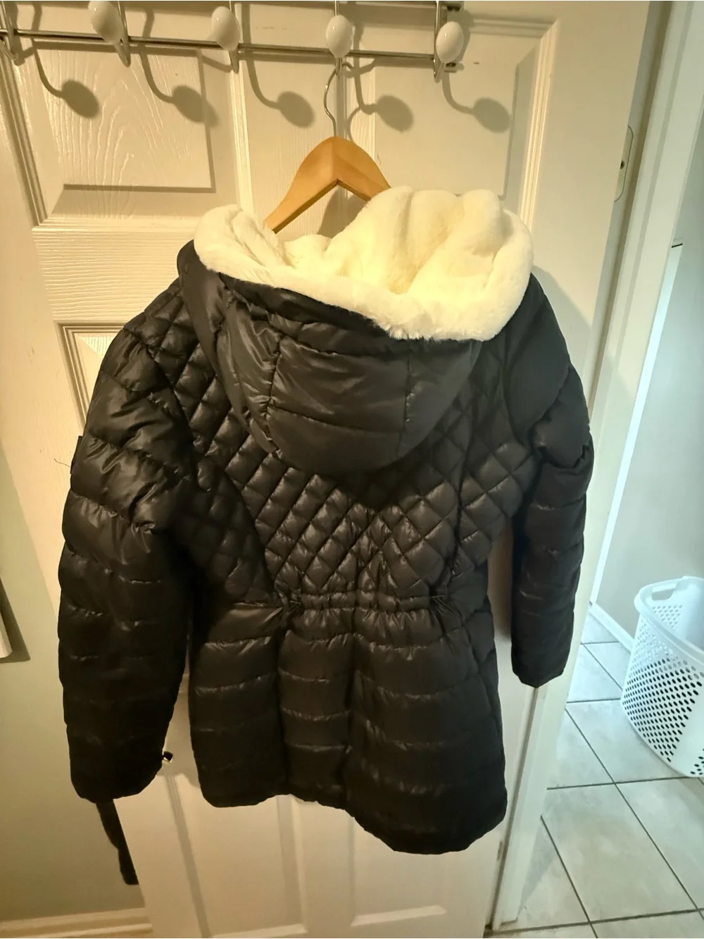 Ladies Quilted Black Jacket with Faux Fur Lining- Medium